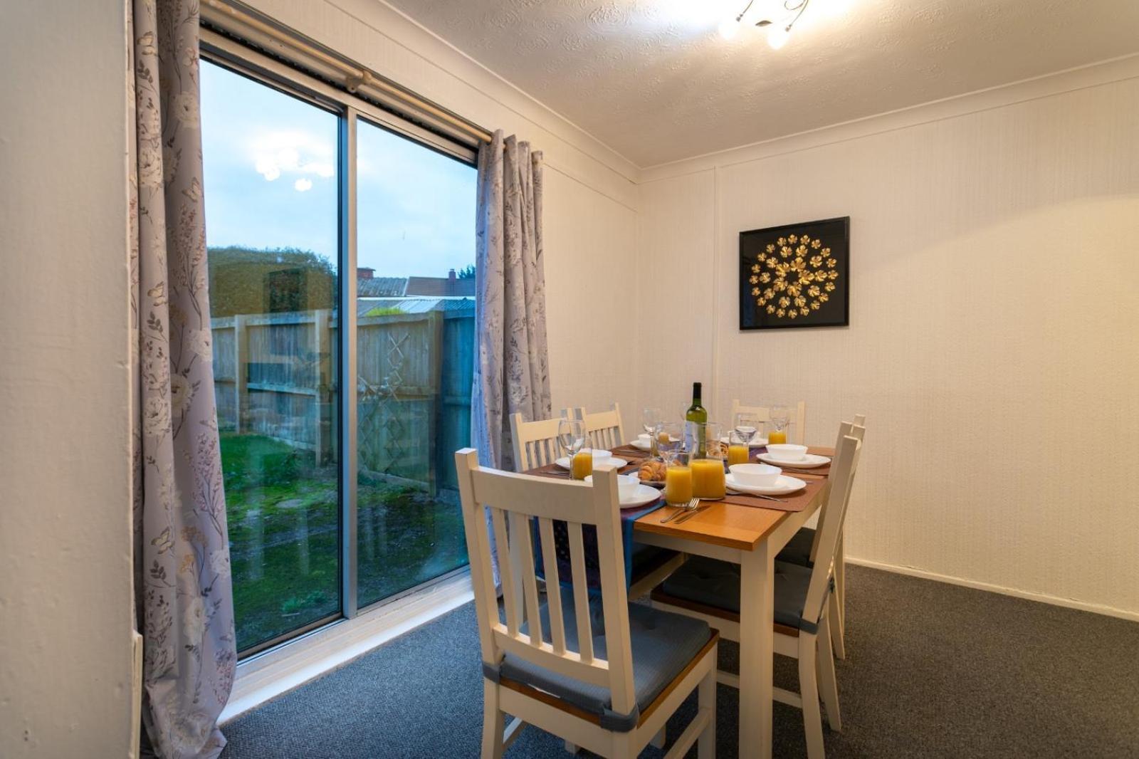 Cozyhome-3Br-5Guest#Netflix#Parking#Garden Nottingham Zewnętrze zdjęcie